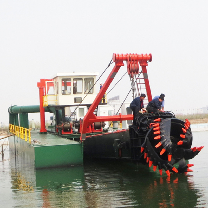 River Desilting Heavy Machine Sand Cutter Sucterion Dredger